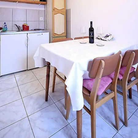 Apartment Bubi Jadran *